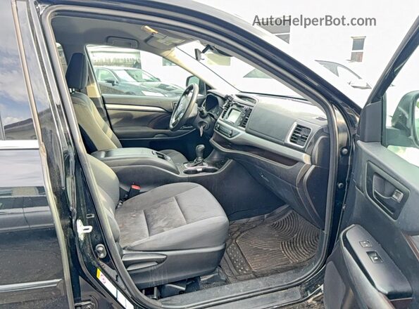 5TDBZRFH9JS904623 2018 TOYOTA HIGHLANDER Black უკანა ხედი