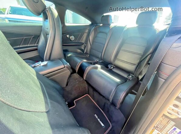 WDDWJ6EB4HF467764 2017 MERCEDES-BENZ C-CLASS Черный Вид подкапотного пространства