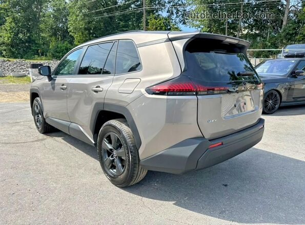 2T36DRBV6TC009802 2026 TOYOTA RAV4 Silver Rear right