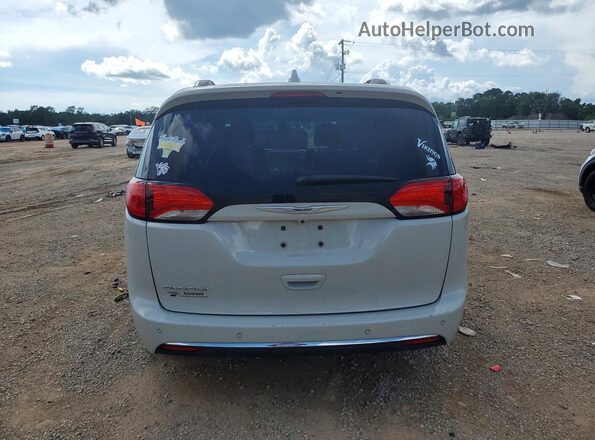2C4RC1EG2LR103490 2020 CHRYSLER PACIFICA Beige Front interior view