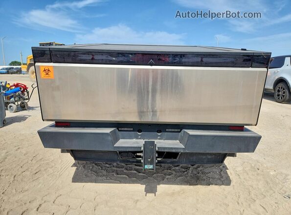 7G2CEHED7SA072420 2025 TESLA CYBERTRUCK Silver უკანა ხედი