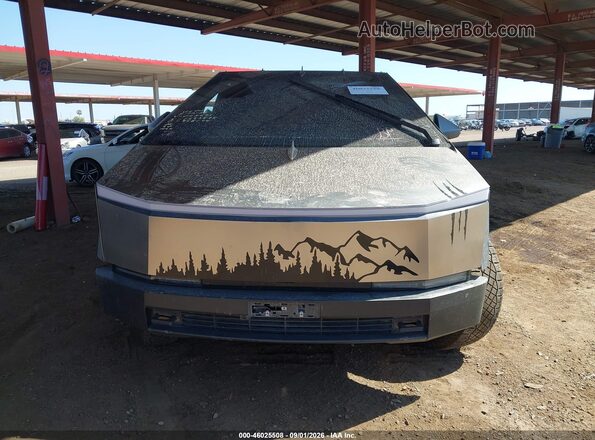 7G2CEHED9RA002671 2024 TESLA CYBERTRUCK Gray Вид панелі приладів