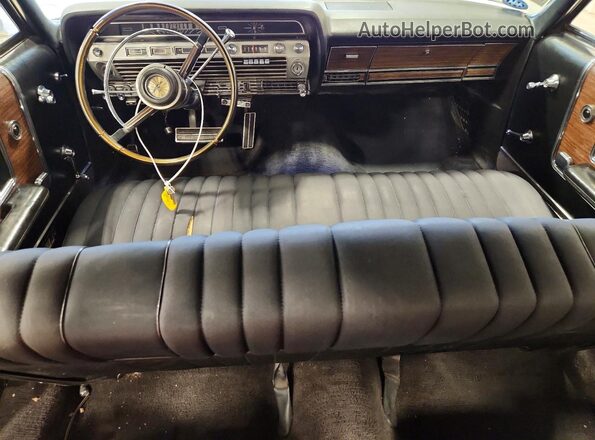 7G64H249776 1967 FORD LTD Белый Вид панели приборов