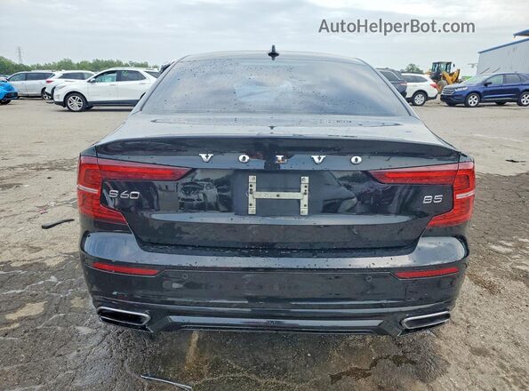 7JRL12TM8NG157960 2022 VOLVO S60 Black Вид ззаду