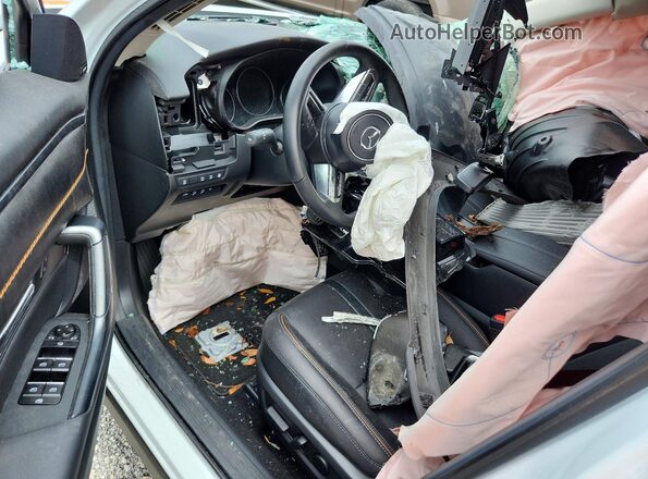 7MMVAAEW7TN145758 2026 MAZDA CX-5 White Առջևի վահանակի տեսք