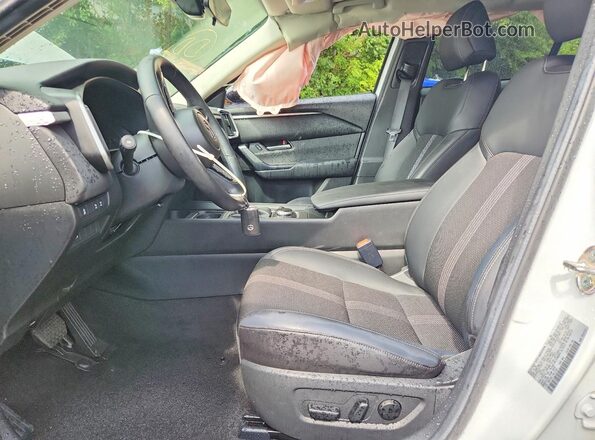 7MMVABBL1TN473385 2026 MAZDA CX-5 White წინა სალონის ხედი