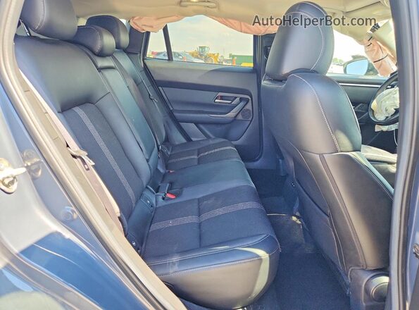 7MMVABDM4RN180823 2024 MAZDA CX-5 Gray Widok wnętrza z tyłu