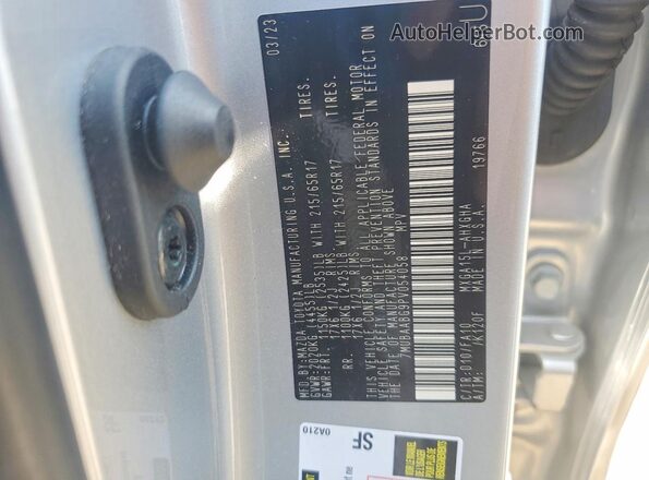 7MUBAABG9PV054058 2023 TOYOTA COROLLA Silver Widok naklejki z numerem VIN