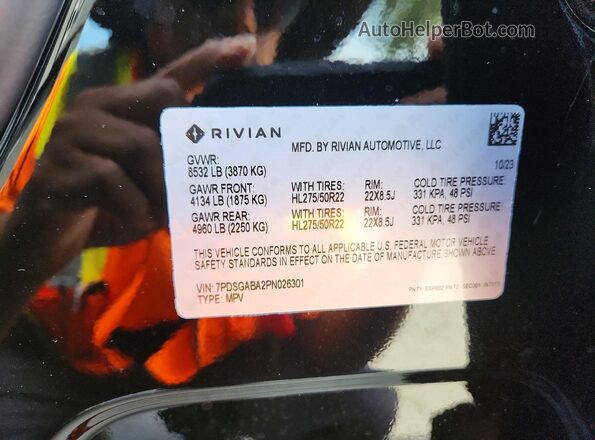 7PDSGABA2PN026301 2023 RIVIAN R1S Black VIN კოდის სტიკერის ხედი