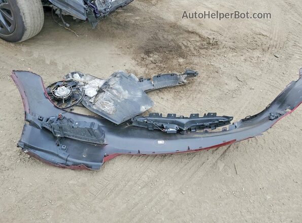 7SAXCDE50RF461024 2024 TESLA MODEL Красный Вид подкапотного пространства