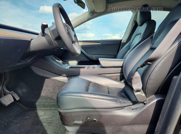 7SAYGAEE1NF536105 2022 TESLA MODEL Black წინა სალონის ხედი