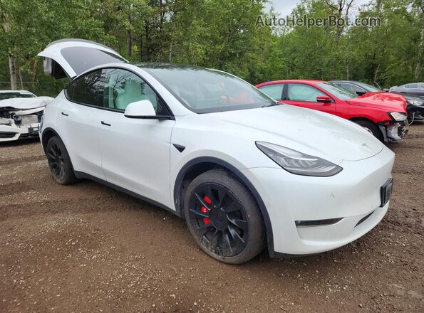 7SAYGAEE2NF359547 2022 TESLA MODEL White Передня права чверть