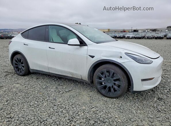 7SAYGAEE3PF900639 2023 TESLA MODEL Белый Передняя правая четверть