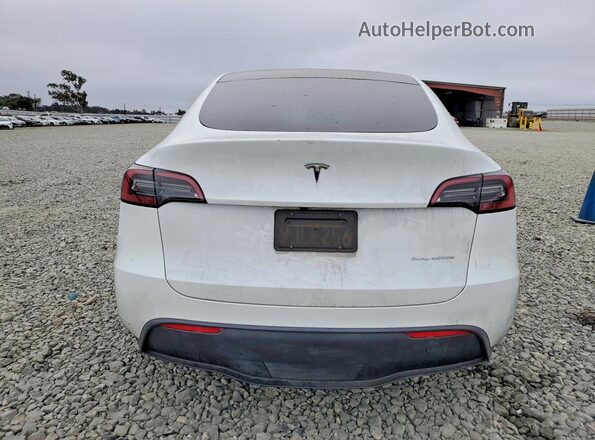 7SAYGAEE3PF900639 2023 TESLA MODEL Белый Вид сзади