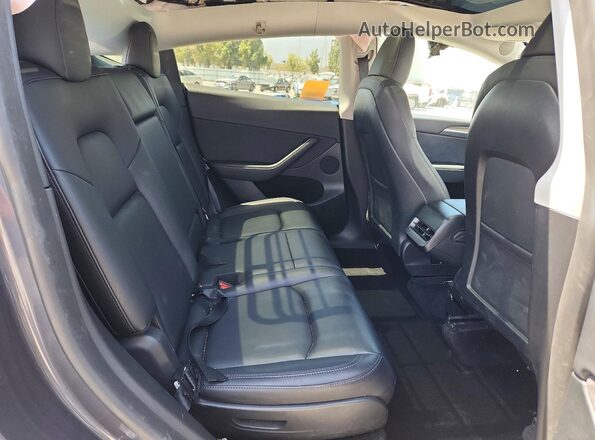 7SAYGAEE3PF905534 2023 TESLA MODEL Charcoal Вид задніх сидінь
