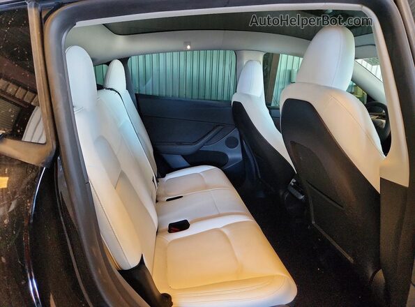 7SAYGAEE3RF130607 2024 TESLA MODEL Черный Вид задних сидений