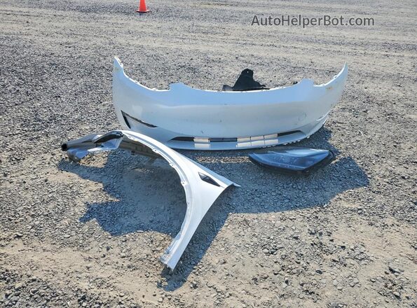 7SAYGAEE5PF624075 2023 TESLA MODEL White Vista de la etiqueta del VIN