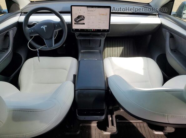 7SAYGAEE5RF118698 2024 TESLA MODEL Gray Widok deski rozdzielczej
