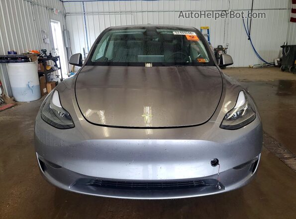 7SAYGAEE5SF287464 2025 TESLA MODEL Gray Vista frontal