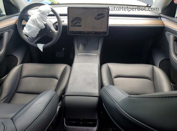 7SAYGAEE5SF296875 2025 TESLA MODEL Black Widok deski rozdzielczej
