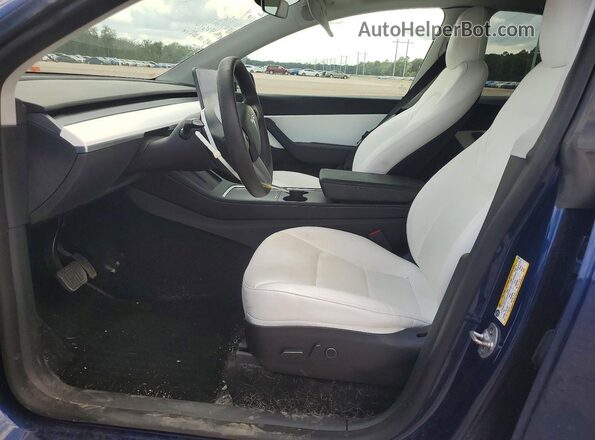 7SAYGAEE6NF426201 2022 TESLA MODEL Blue Widok wnętrza z przodu