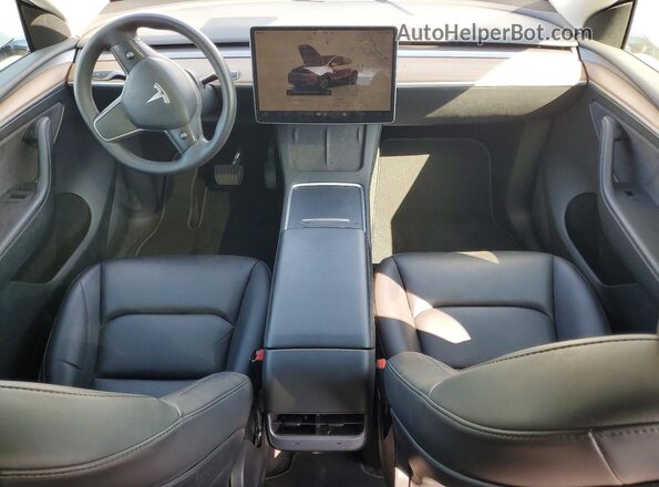 7SAYGAEE7PF624613 2023 TESLA MODEL Белый Вид панели приборов