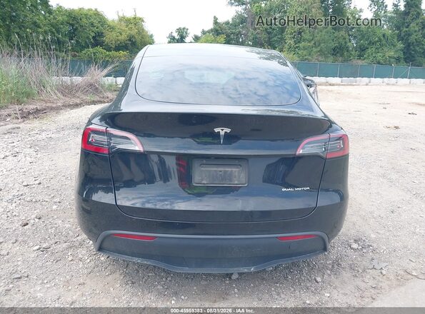 7SAYGAEE7RF982040 2024 TESLA MODEL Y Black 