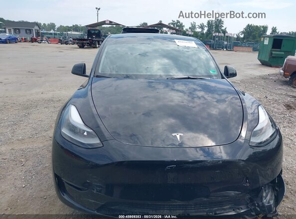 7SAYGAEE7RF982040 2024 TESLA MODEL Y Black Dashboard view