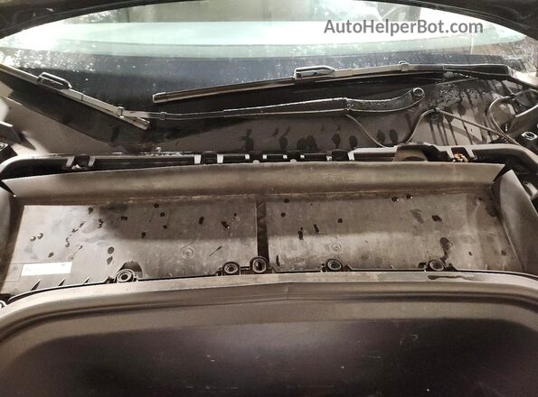 7SAYGAEE9NF519875 2022 TESLA MODEL Charcoal ძრავის განყოფილების ხედი
