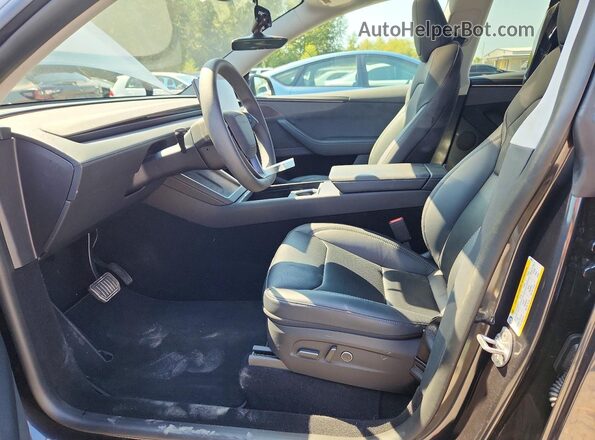 7SAYGDED0TF549207 2026 TESLA MODEL Gray Вид салону спереду