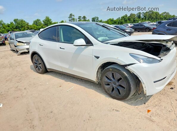 7SAYGDED2SA351935 2025 TESLA MODEL Белый Передняя правая четверть