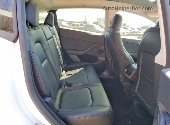 7SAYGDED3PF945007 2023 TESLA MODEL White უკანა სავარძლების ხედი