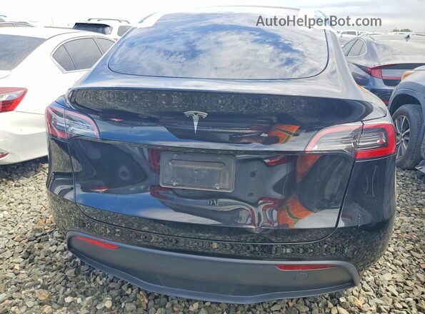 7SAYGDED3RF052693 2024 TESLA MODEL Black უკანა ხედი
