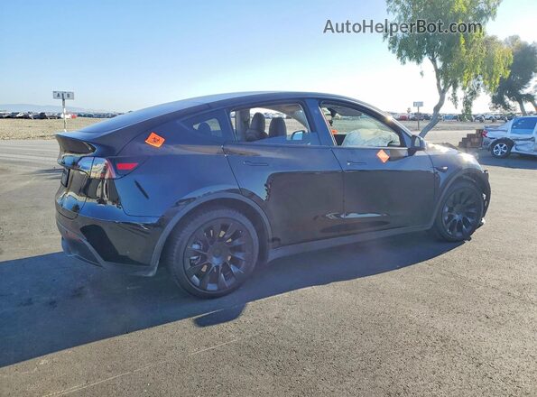 7SAYGDED3RF052693 2024 TESLA MODEL Black უკანა მარჯვენა