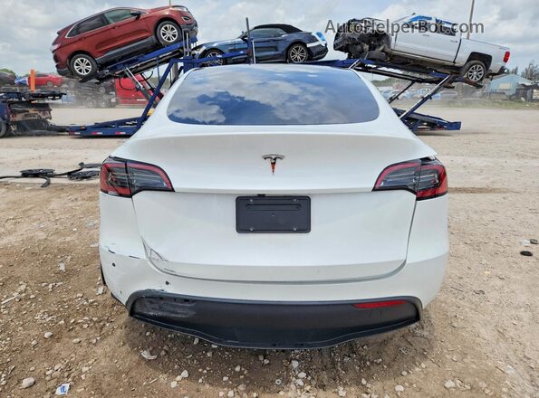 7SAYGDED3RF195255 2024 TESLA MODEL Белый Вид сзади