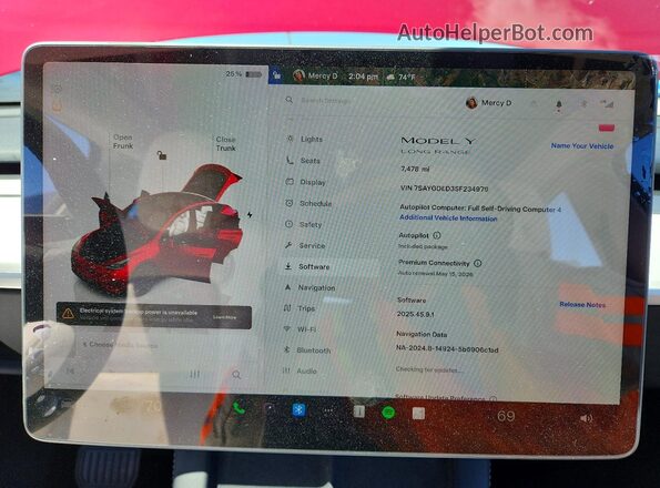 7SAYGDED3SF234979 2025 TESLA MODEL Red ხელსაწყოთა პანელის ხედი