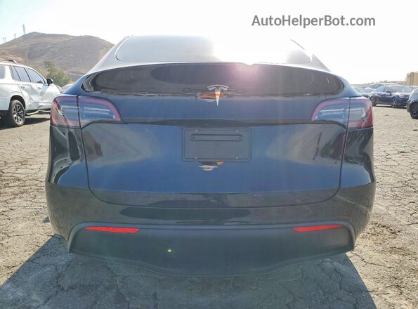 7SAYGDED3SF318655 2025 TESLA MODEL Черный Вид сзади