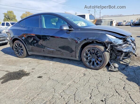 7SAYGDED3SF318655 2025 TESLA MODEL Черный Передняя правая четверть