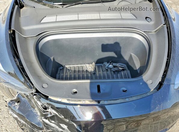 7SAYGDED3SF318655 2025 TESLA MODEL Черный Вид задней части салона