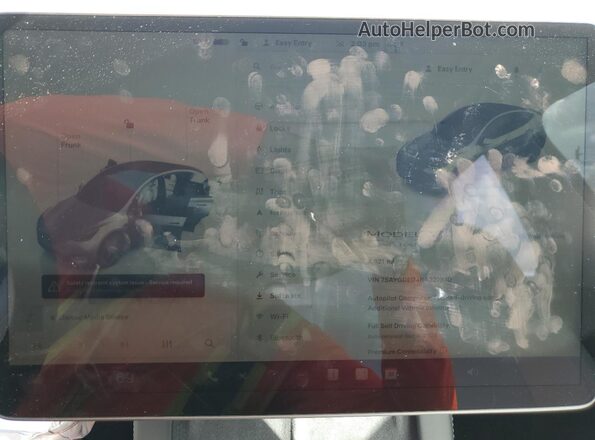 7SAYGDED4RA321930 2024 TESLA MODEL Gray ხელსაწყოთა პანელის ხედი