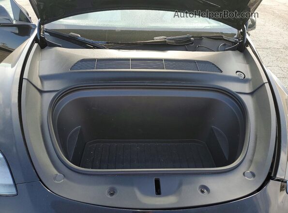 7SAYGDED4RF109760 2024 TESLA MODEL Black Vista interior trasera
