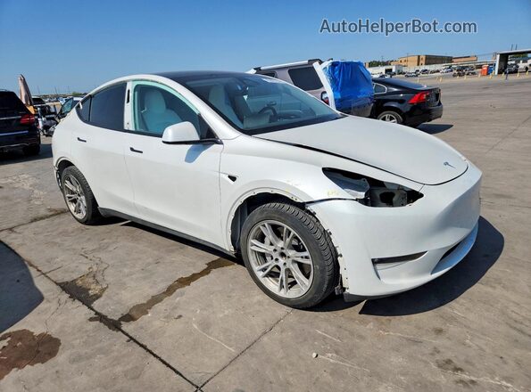 7SAYGDED5PF923140 2023 TESLA MODEL Белый Передняя правая четверть