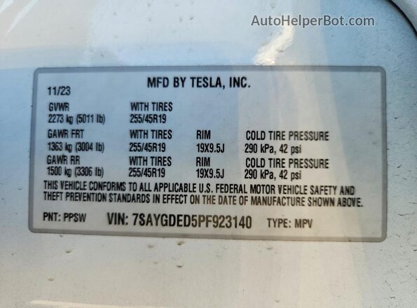 7SAYGDED5PF923140 2023 TESLA MODEL Белый Вид наклейки с VIN-кодом