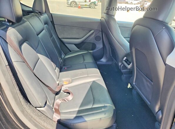 7SAYGDED5SA343599 2025 TESLA MODEL Черный Вид задних сидений