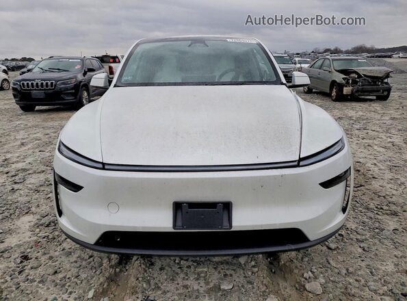 7SAYGDED5TA419498 2026 TESLA MODEL White Front view