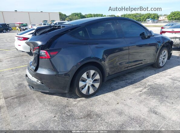 7SAYGDED6RF077264 2024 TESLA MODEL Y Gray Հետևի աջ