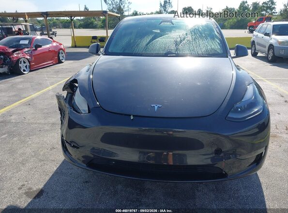 7SAYGDED6RF077264 2024 TESLA MODEL Y Gray Սարքավորումների վահանակի տեսք