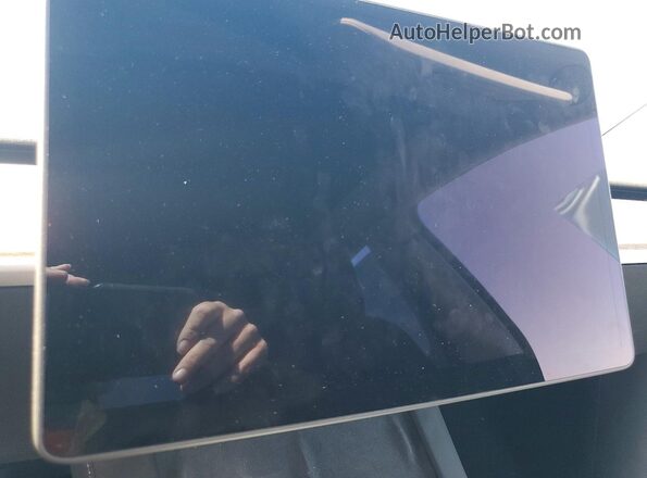 7SAYGDED6RF230449 2024 TESLA MODEL Угольный Вид щитка приборов