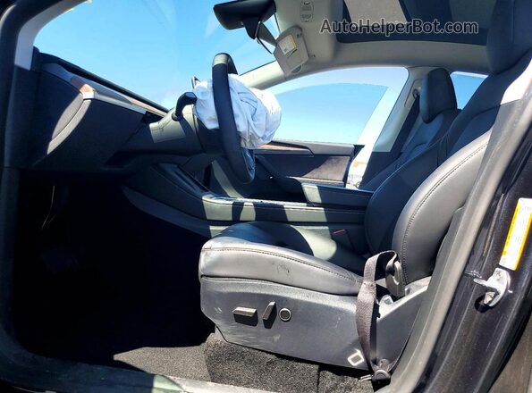 7SAYGDED6RF230449 2024 TESLA MODEL Угольный Вид салона спереди