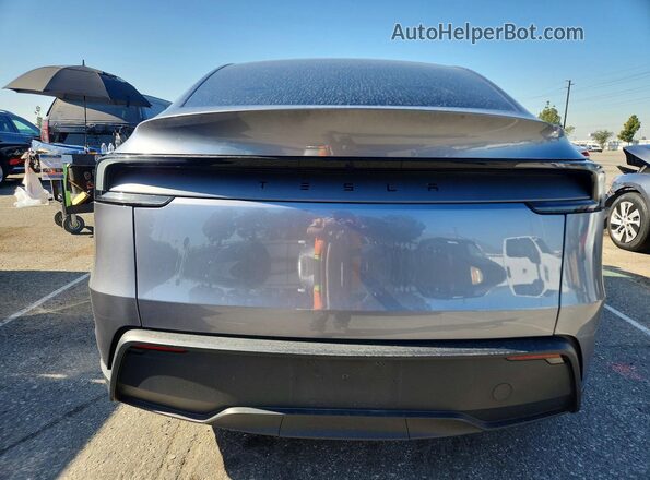 7SAYGDED6TA430588 2026 TESLA MODEL Silver Widok z tyłu
